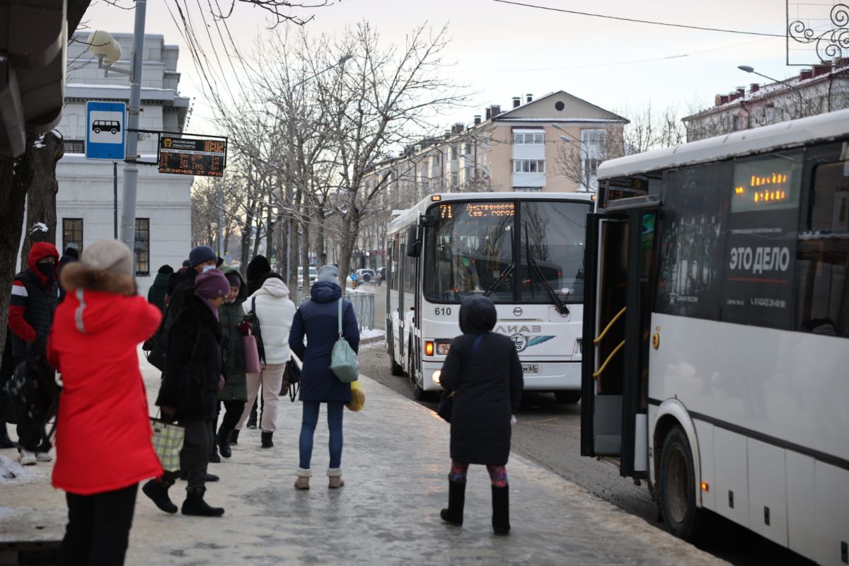 С 1 января в Южно-Сахалинске вступает в силу новый тариф на проезд в  общественном транспорте